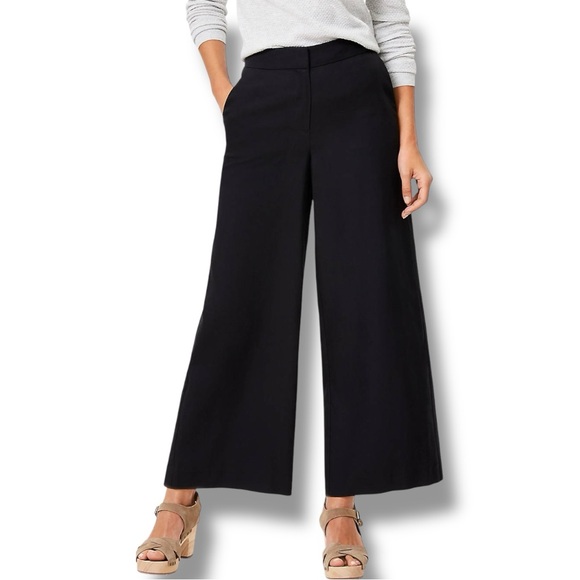 LOFT Pants - LOFT Size 8 Black High Waist Wide Leg Lyocell-Linen Blend Ankle/Cropped Pants